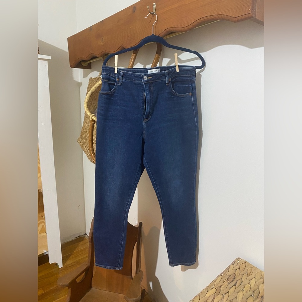 Abercrombie & Fitch Super Skinny Ankle High Rise
